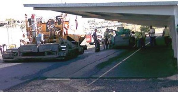 Extendido del aglomerado en parking Marquesinas