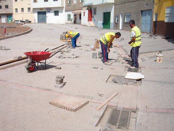 Adoquinado en peatonales de urbanizaciones